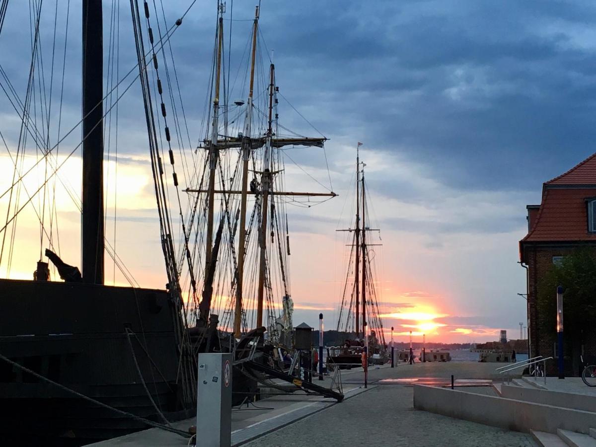 Ferienwohnung Storchenblick Zurow Bagian luar foto