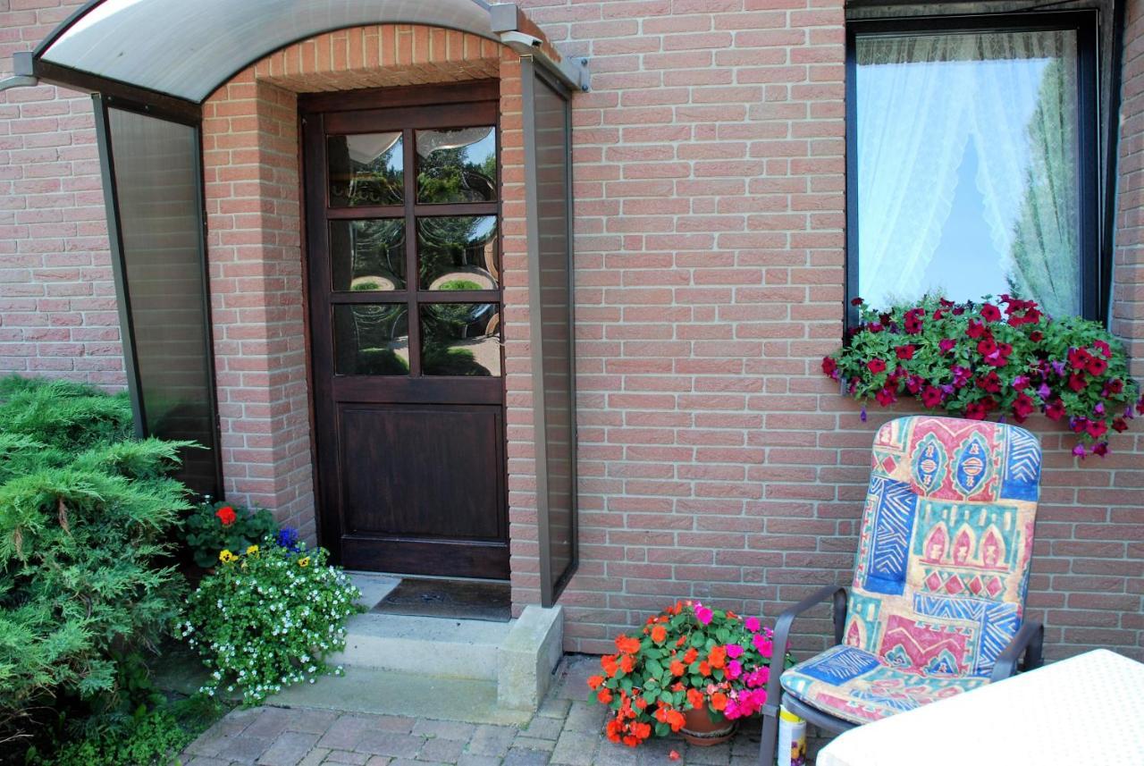 Ferienwohnung Storchenblick Zurow Bagian luar foto